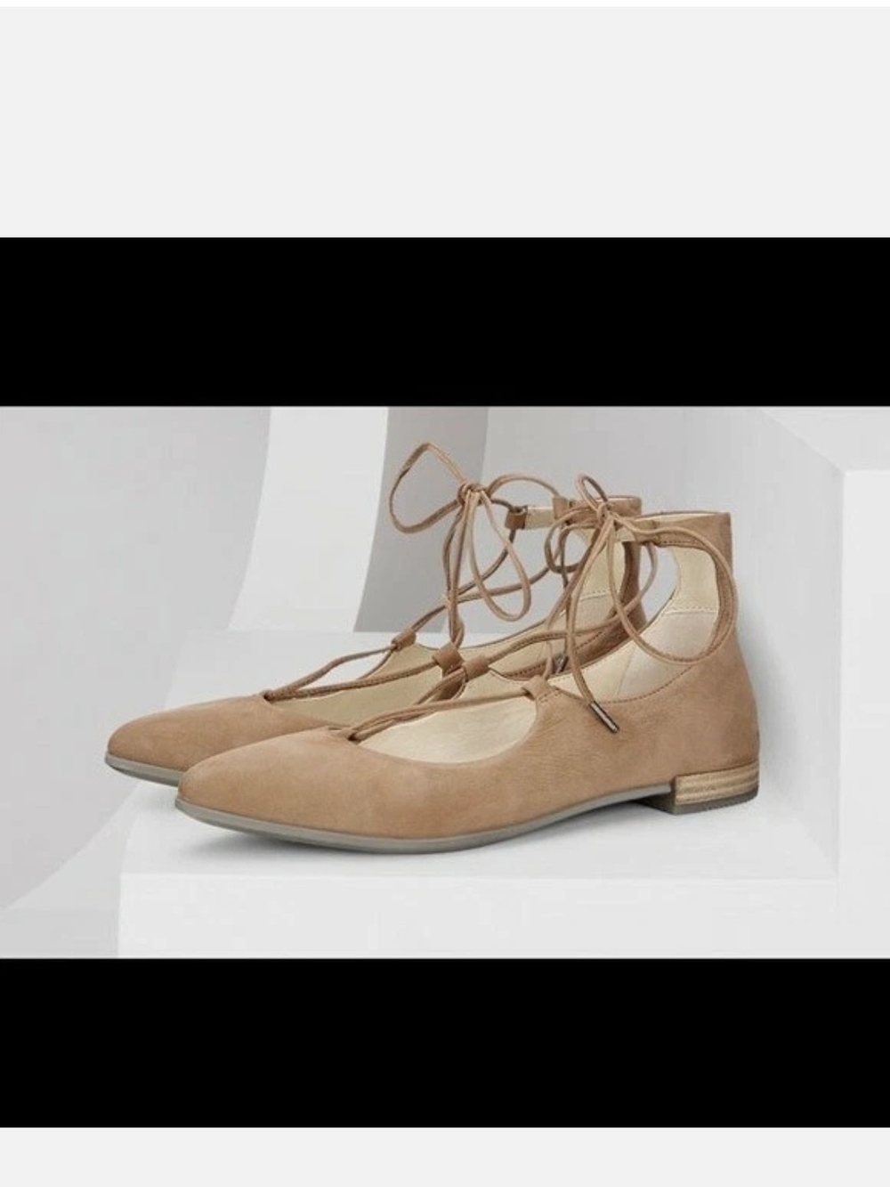 Ecco Tan Suede Pointed-Toe Ballerina Ankle Foot
